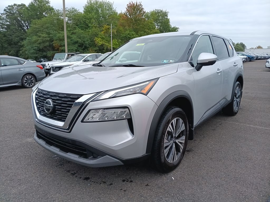 2021 Nissan Rogue SV photo 2