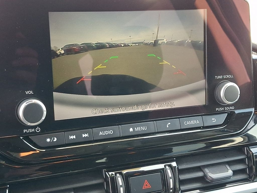 2023 Nissan Pathfinder SV - Photo 19