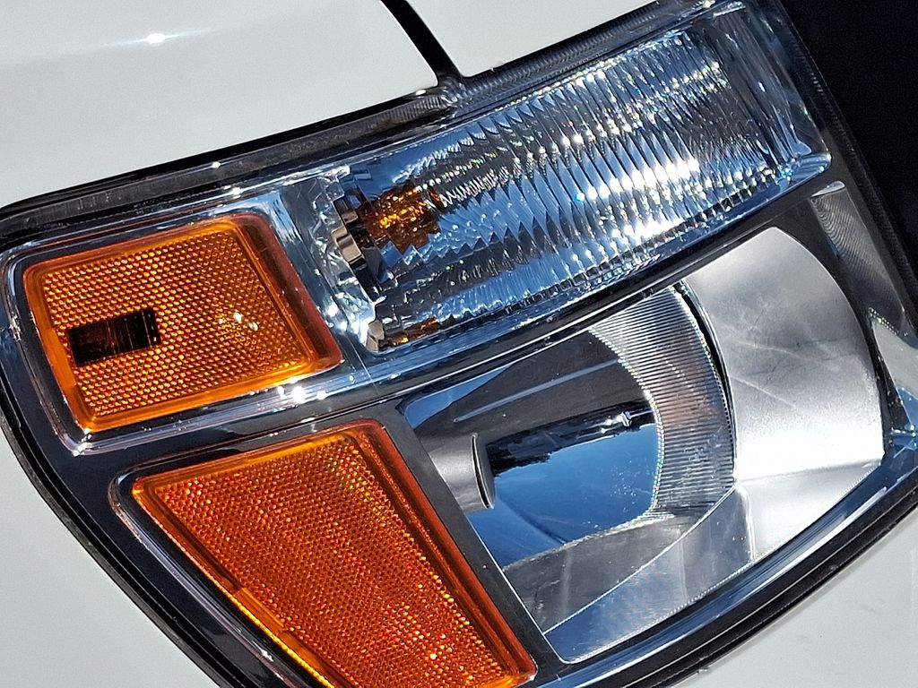 2021 Nissan NV Cargo SV - Photo 9