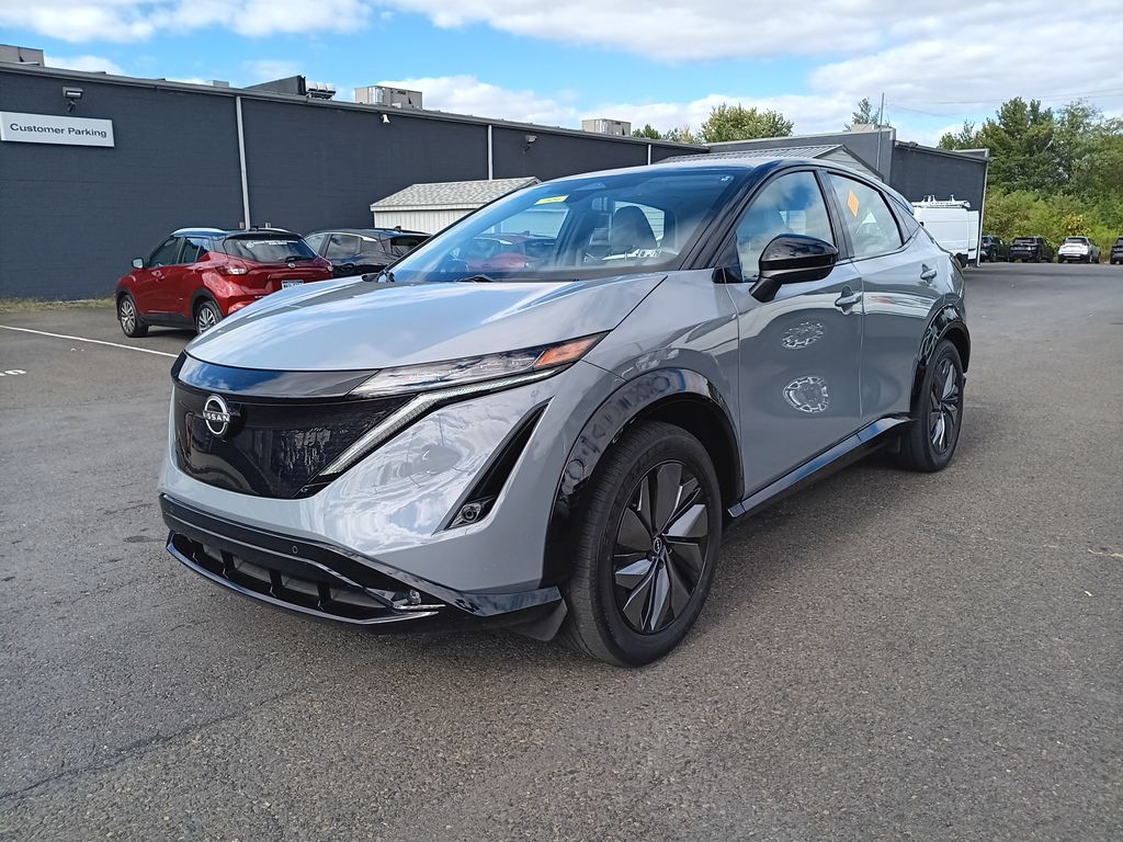 2024 Nissan ARIYA Engage Evolve+ Empower photo 2