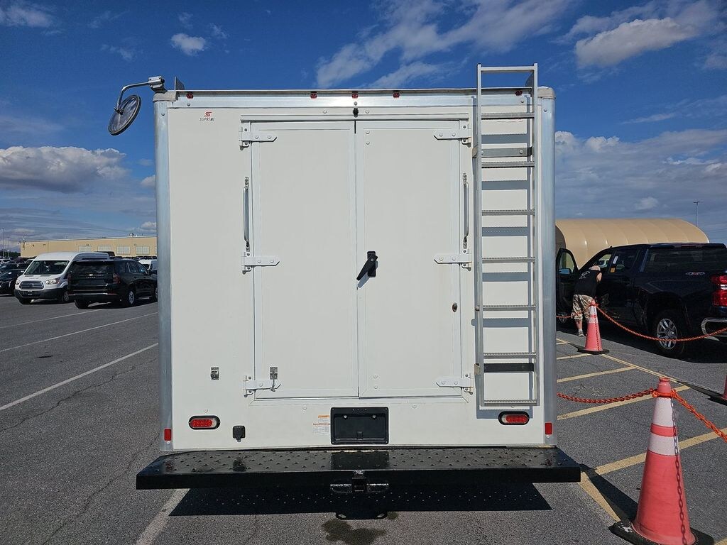 Used 2019 Ford E-350 Cutaway Base Truck