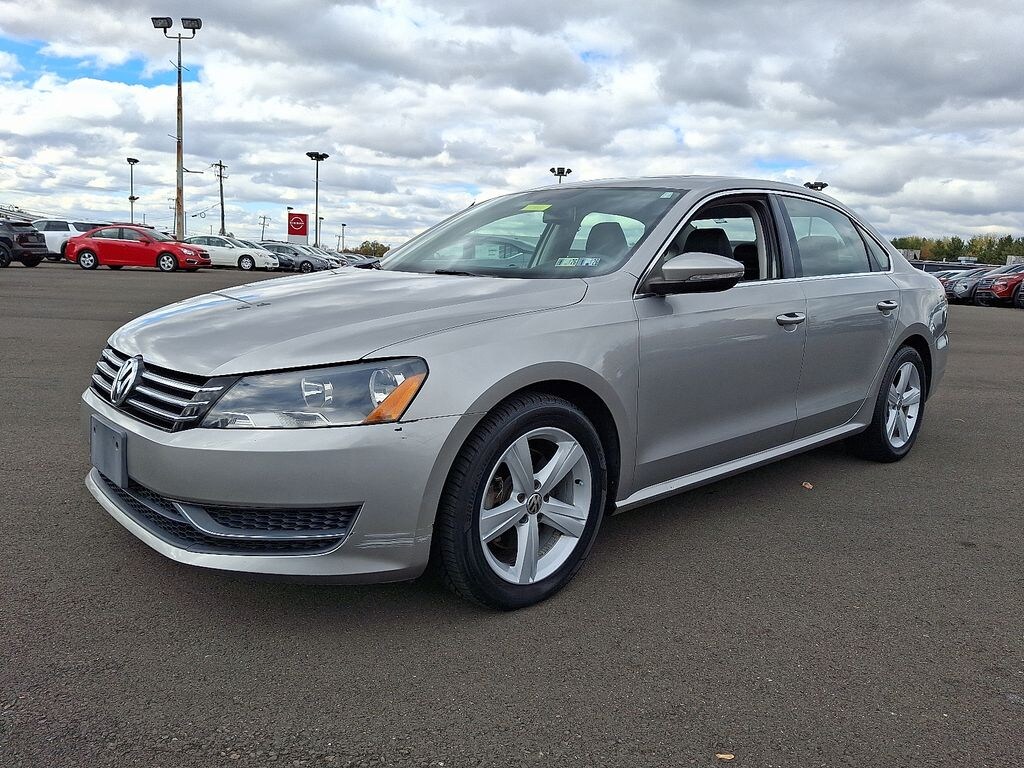Used 2012 Volkswagen Passat 2.5L SE Sedan