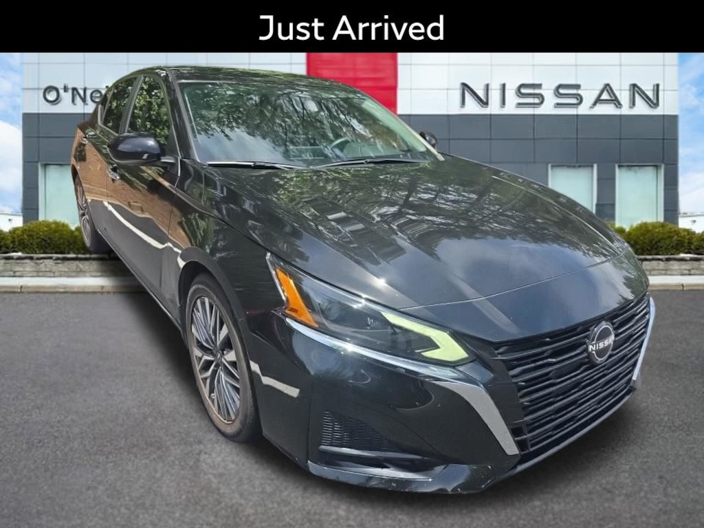 Certified 2023 Nissan Altima 2.5 SV Sedan