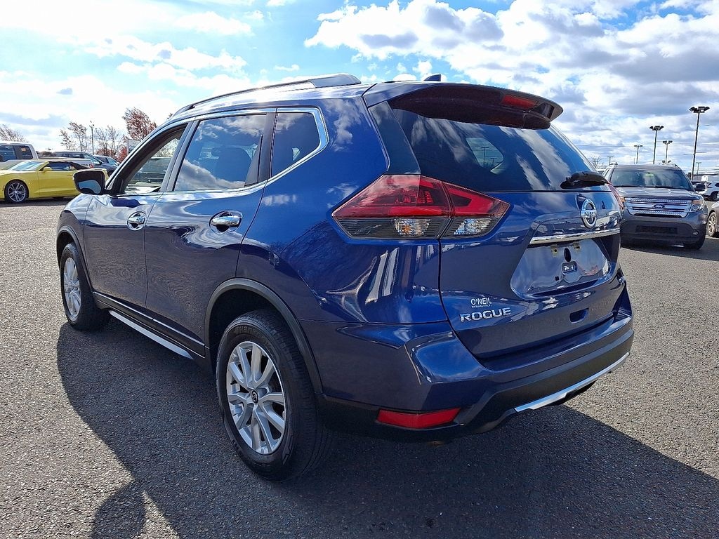 Used 2018 Nissan Rogue SV SUV