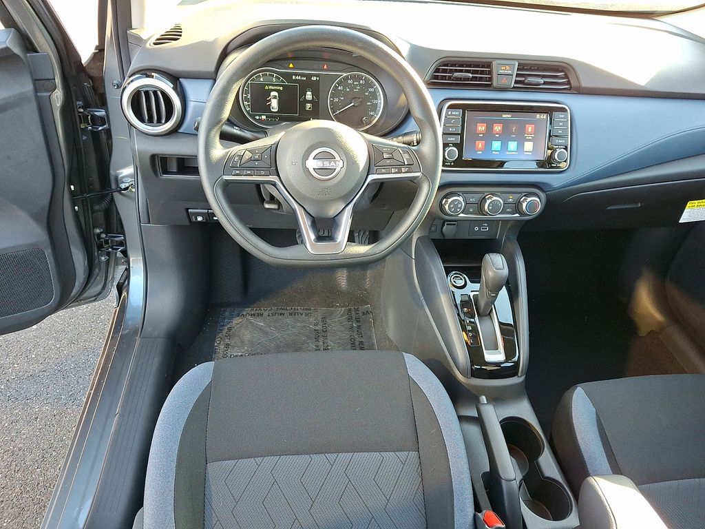 2025 Nissan Versa Sedan SV - Photo 8