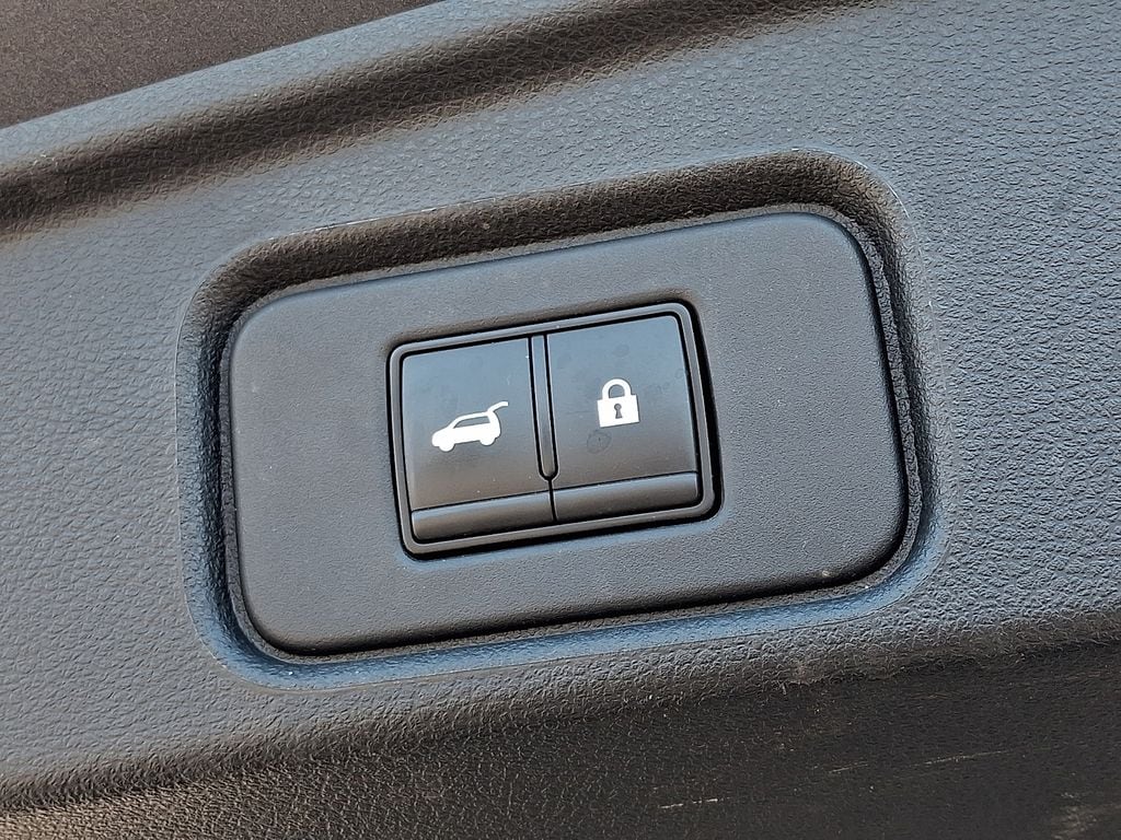 2023 Nissan Pathfinder SL - Photo 29