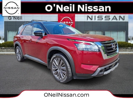 2023 Nissan Pathfinder SL SUV