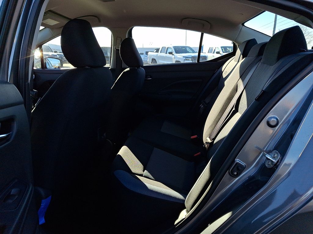 2025 Nissan Versa Sedan SV - Photo 6