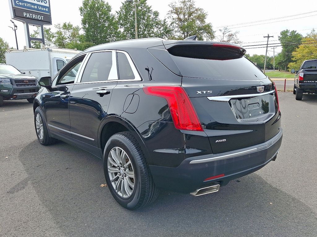 2018 Cadillac XT5 Luxury photo 4