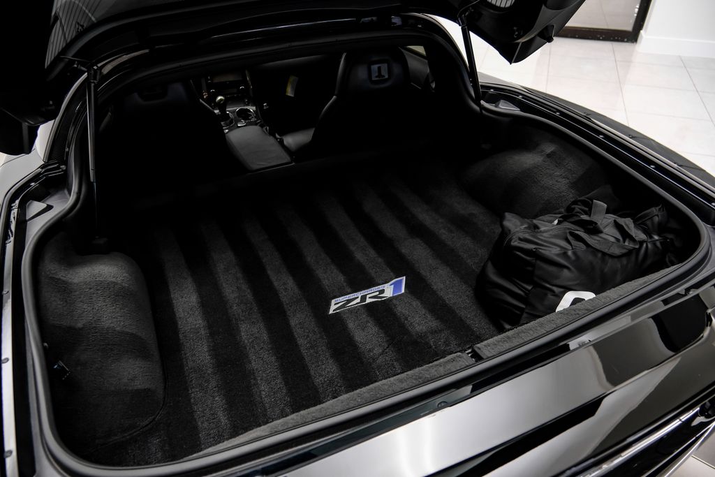 2011 Chevrolet Corvette ZR1 - Photo 60