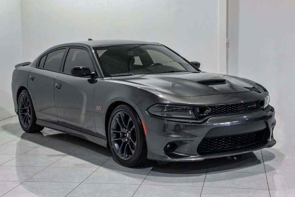 2023 Dodge Charger R/T Scat Pack photo 3