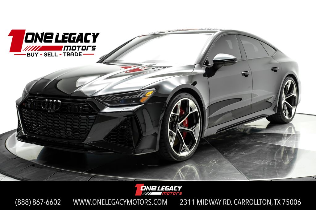 2025 Audi RS7 Performance's photo