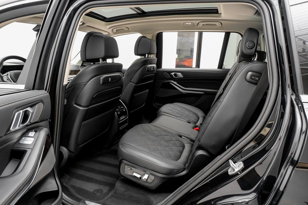 2024 BMW X7 40i - Photo 31