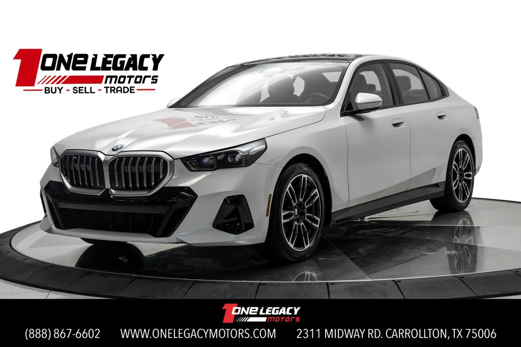 2026 BMW 5 Series 530i xDrive Sedan's photo