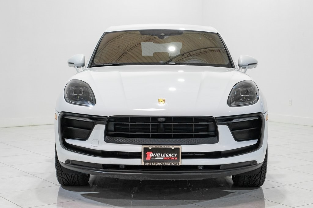 Used 2022 Porsche Macan Base SUV