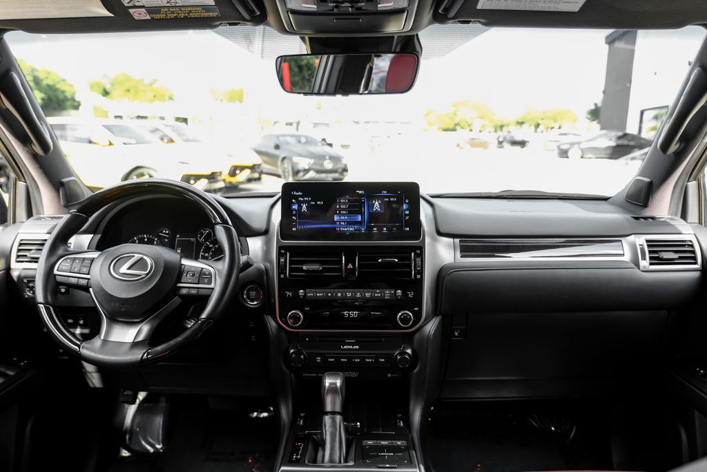 2023 Lexus GX PREMIUM - Photo 11