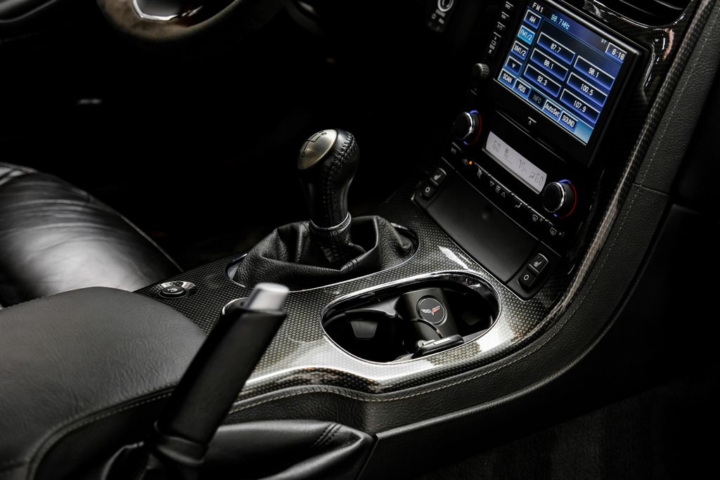2011 Chevrolet Corvette ZR1 - Photo 25