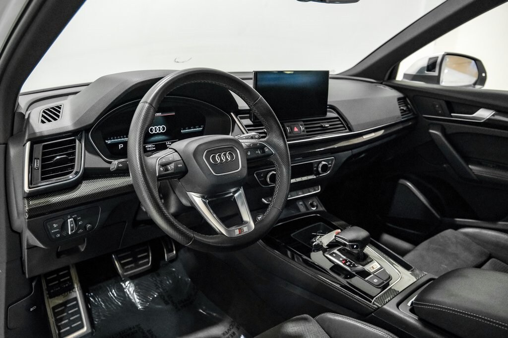 2022 Audi SQ5 Premium Plus photo 3