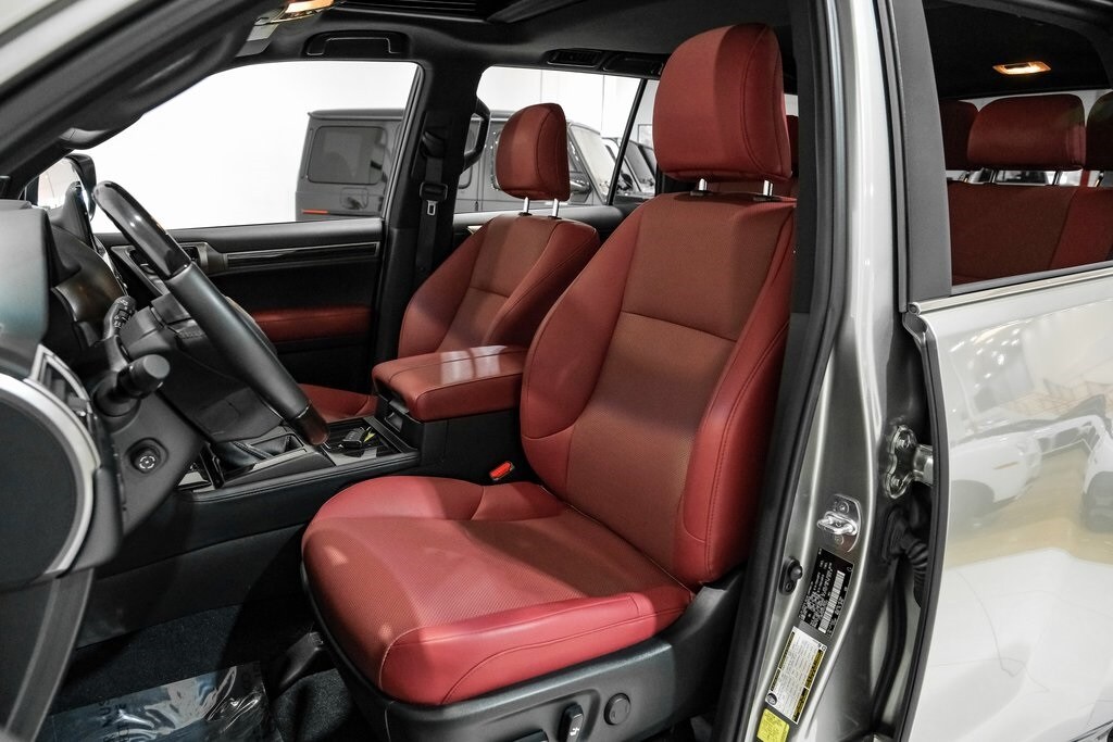 2023 Lexus GX 460 photo 4