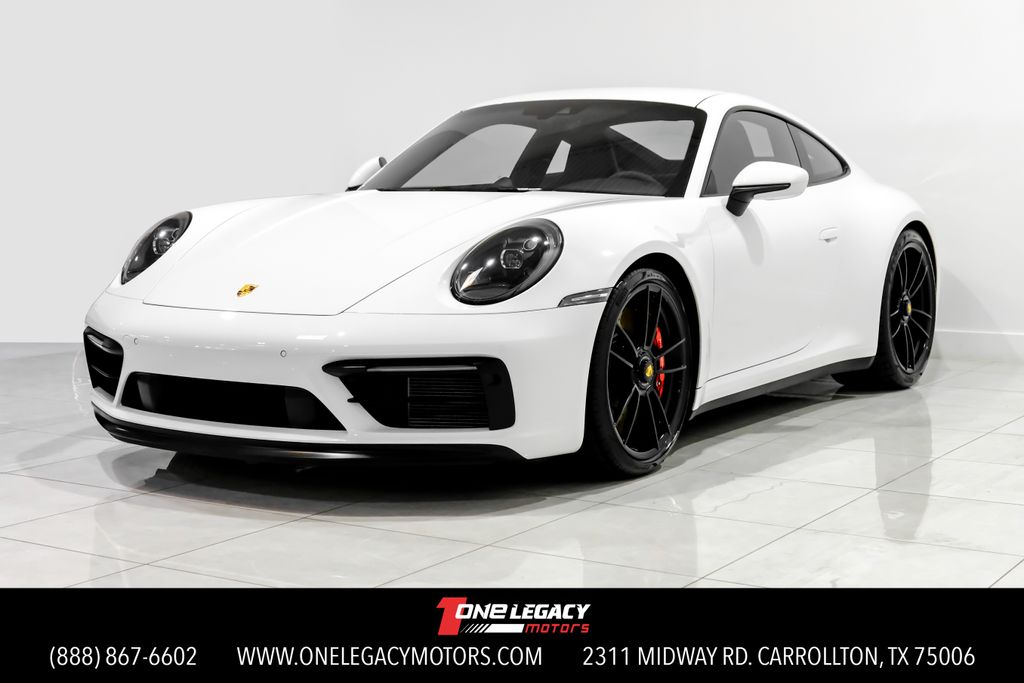 2024 Porsche 911 GTS