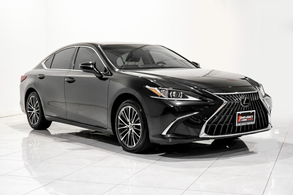 Used 2024 Lexus ES 350 Sedan