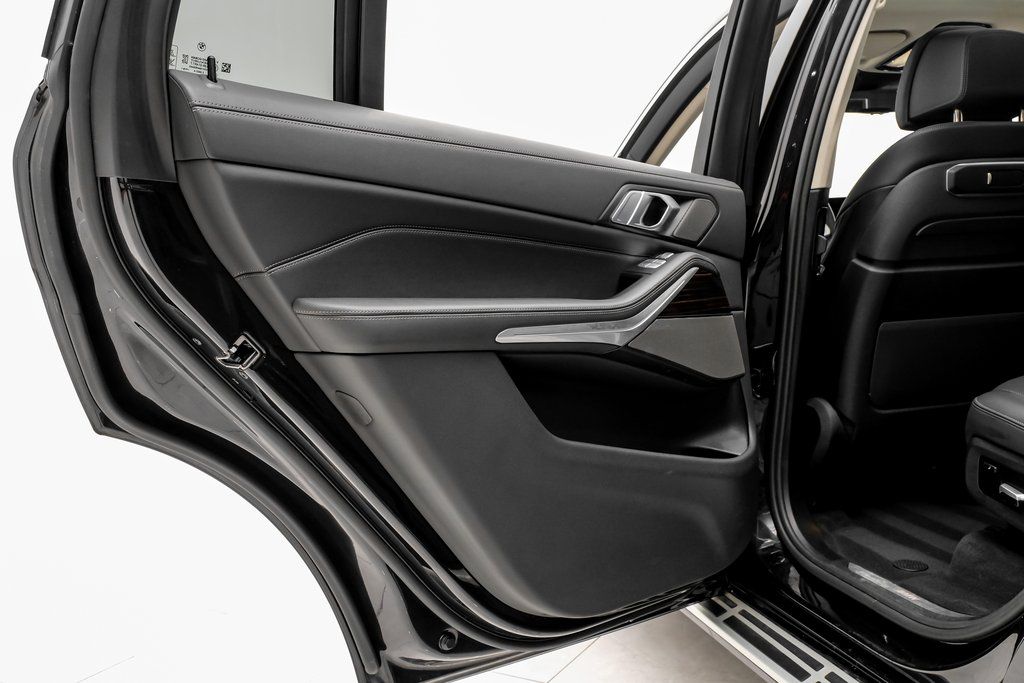 2024 BMW X7 40i - Photo 38