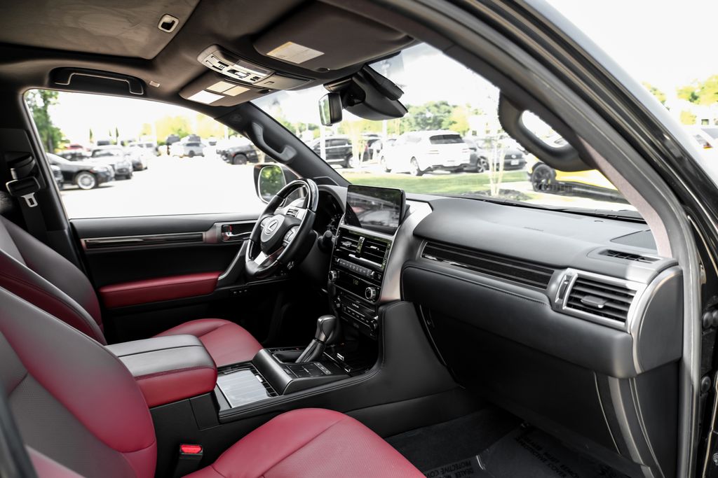 2023 Lexus GX PREMIUM - Photo 10