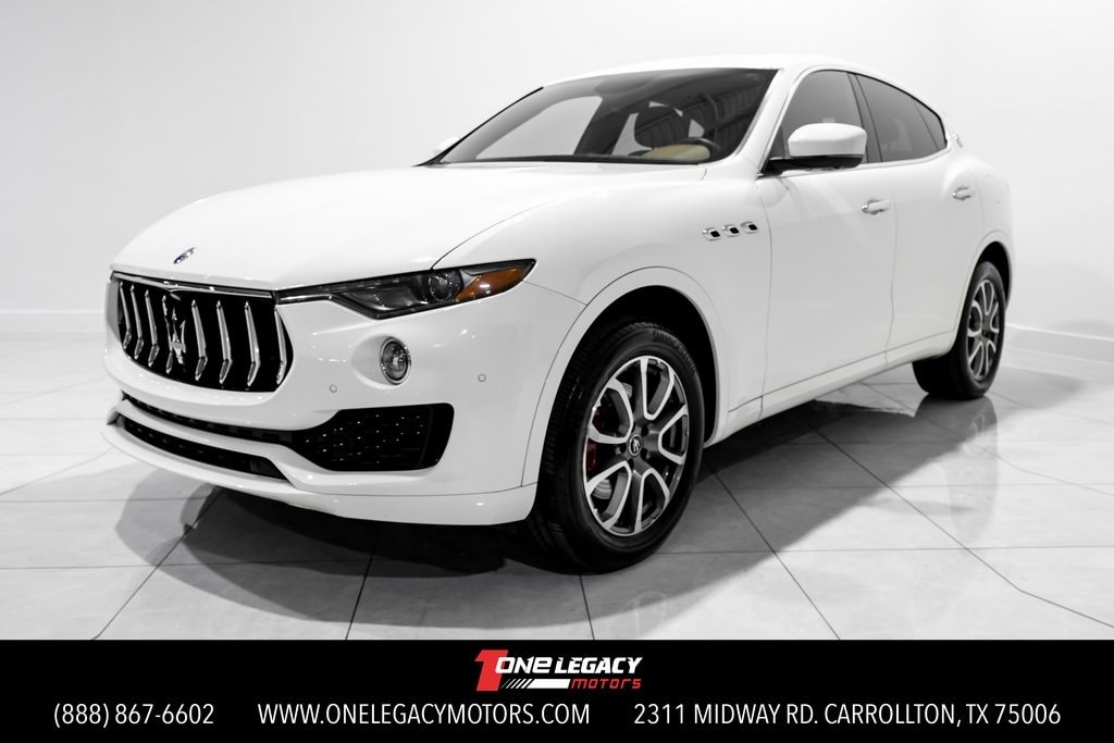 2020 Maserati Levante Base's photo