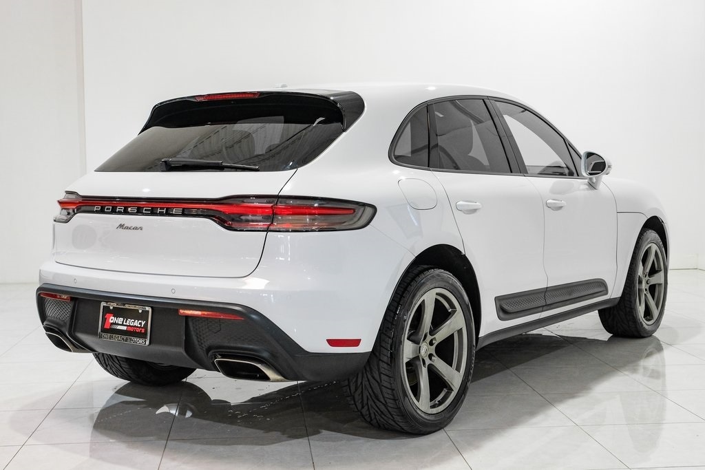 Used 2022 Porsche Macan Base SUV