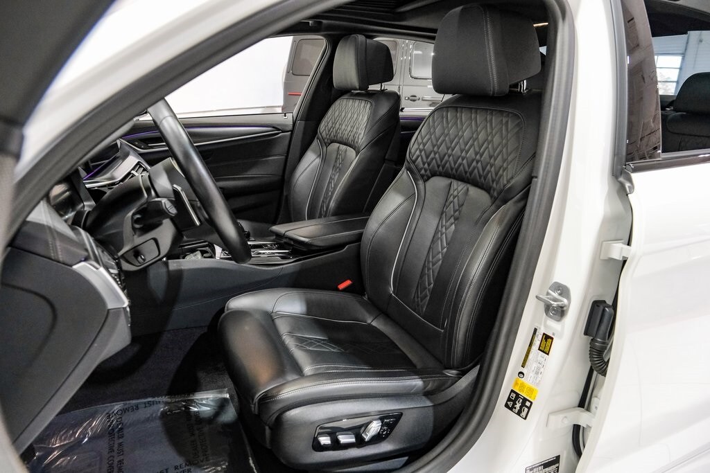 2023 Bmw M550i xDrive photo 4