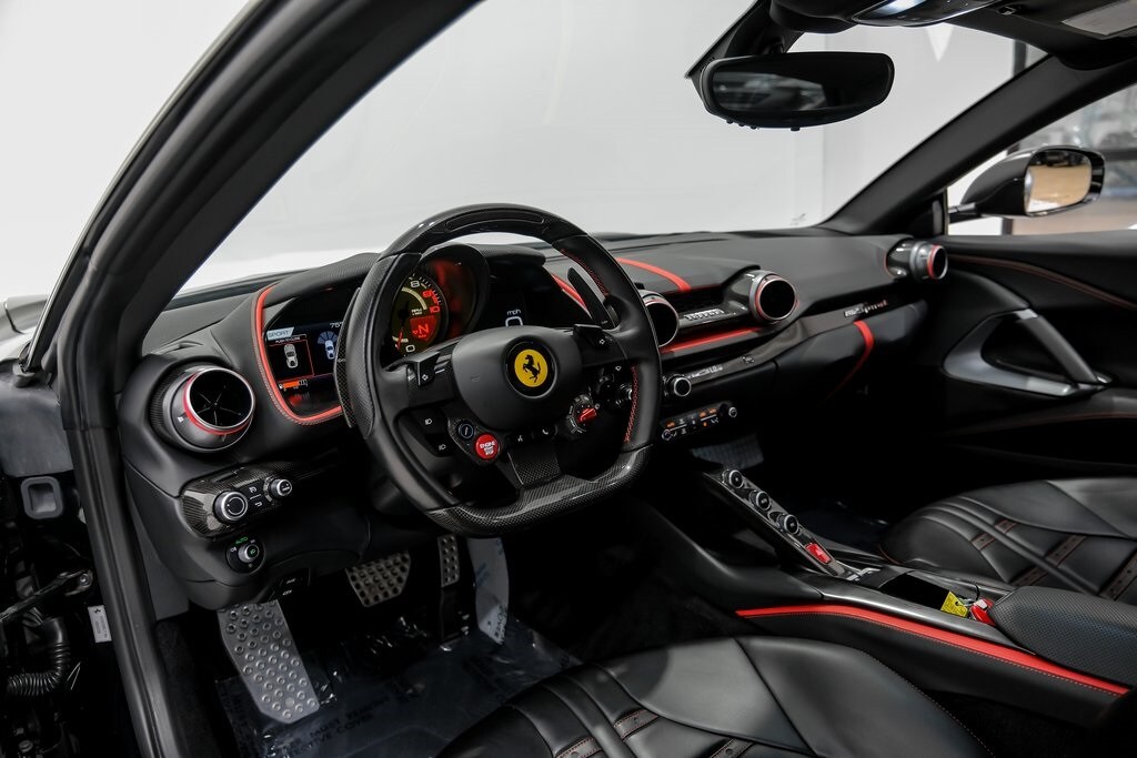 2019 Ferrari 812 Superfast photo 3