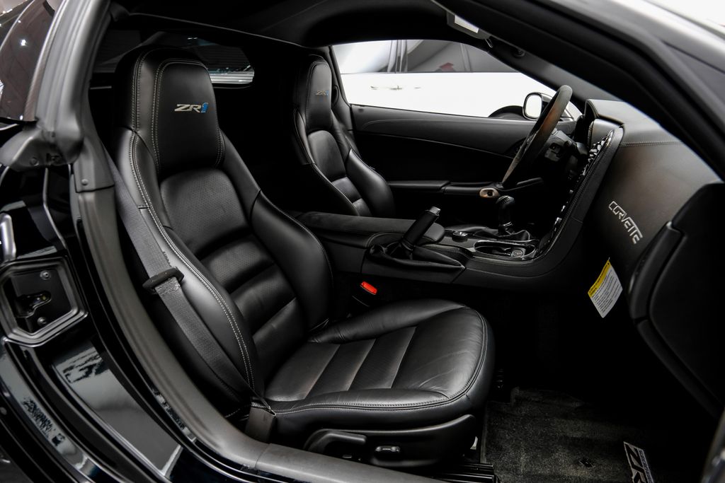 2011 Chevrolet Corvette ZR1 - Photo 45