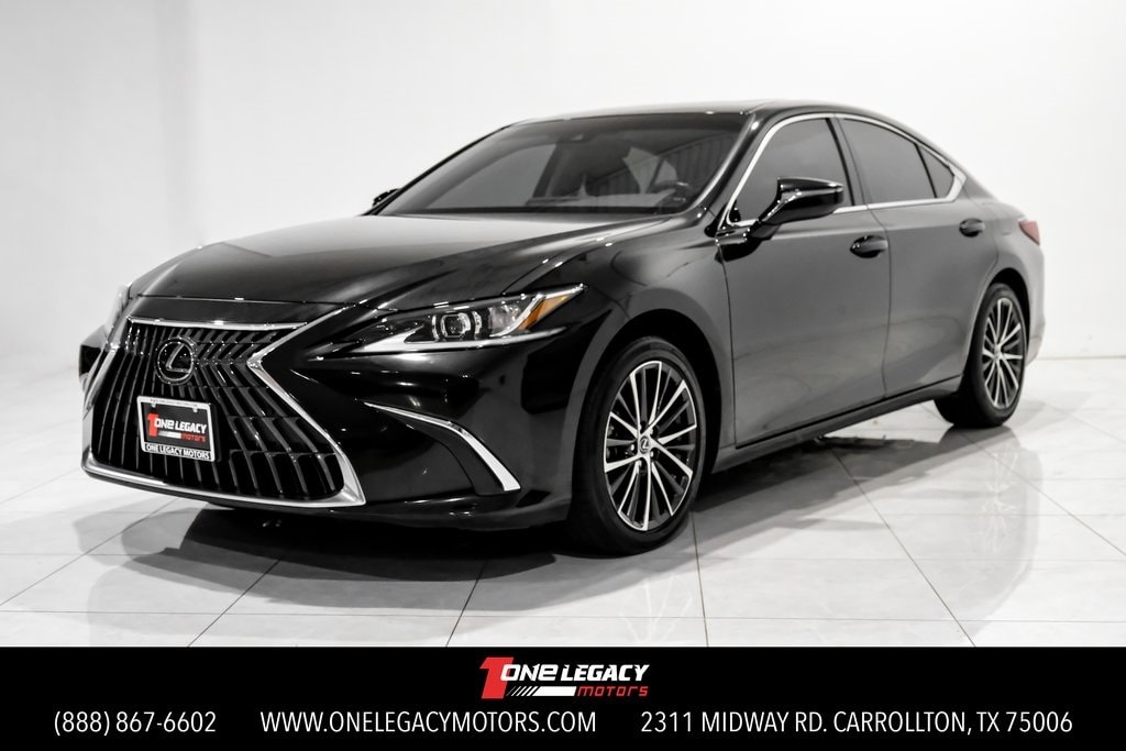 2024 Lexus ES 350's photo