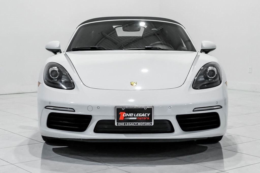 2019 Porsche Boxster Base photo 4