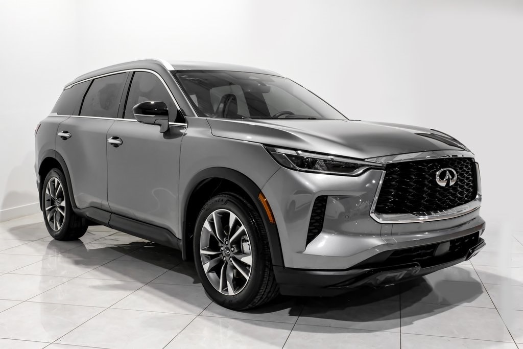 Used 2023 INFINITI QX60 Luxe SUV
