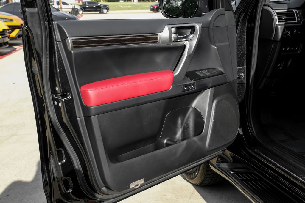 2023 Lexus GX PREMIUM - Photo 36