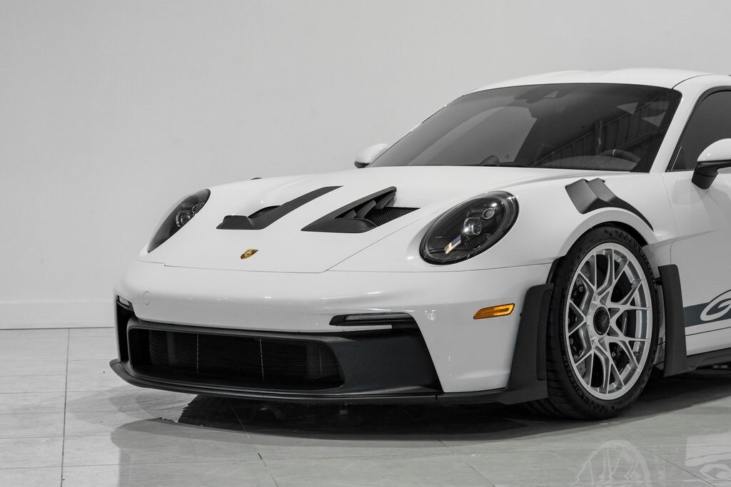 2024 Porsche 911 GT3 RS photo 3