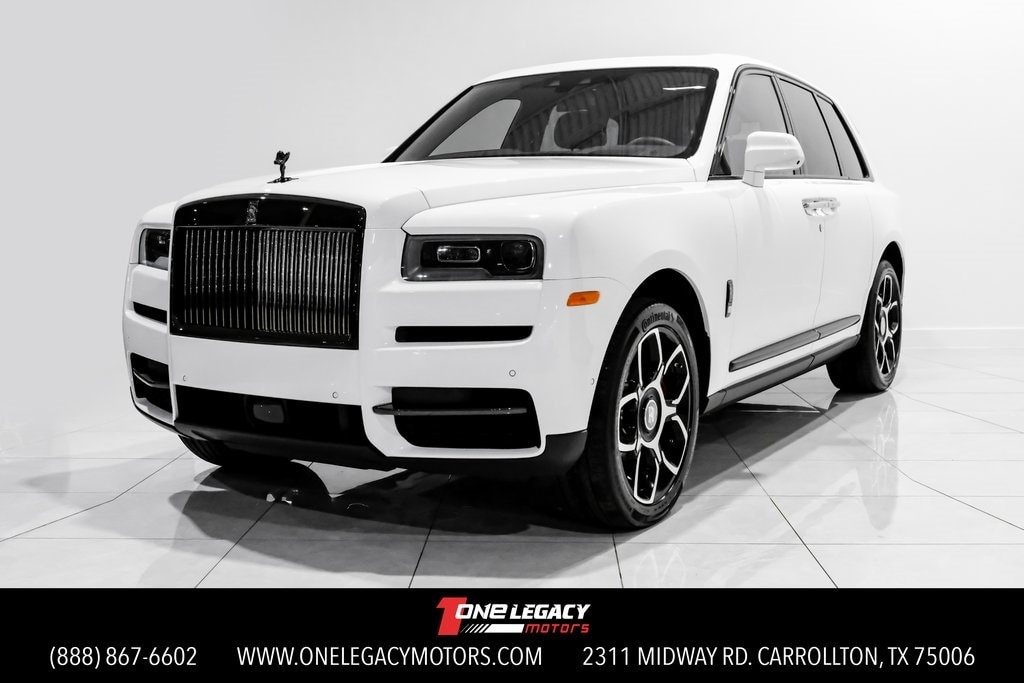 2023 Rolls-Royce Cullinan Black Badge's photo