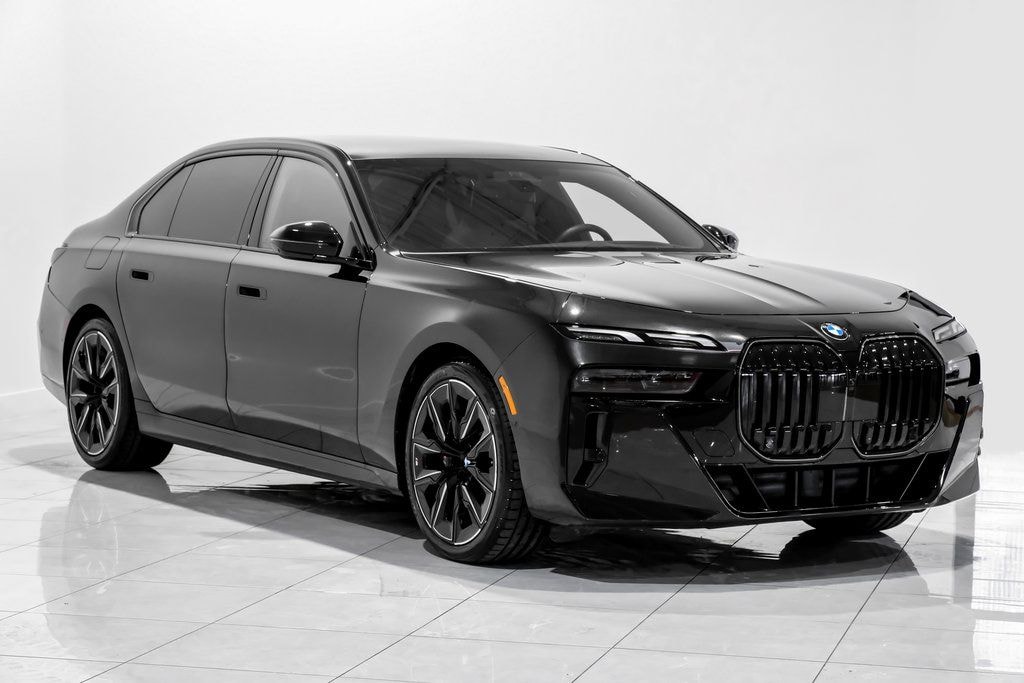 Used 2025 BMW 7 Series 760i xDrive Sedan
