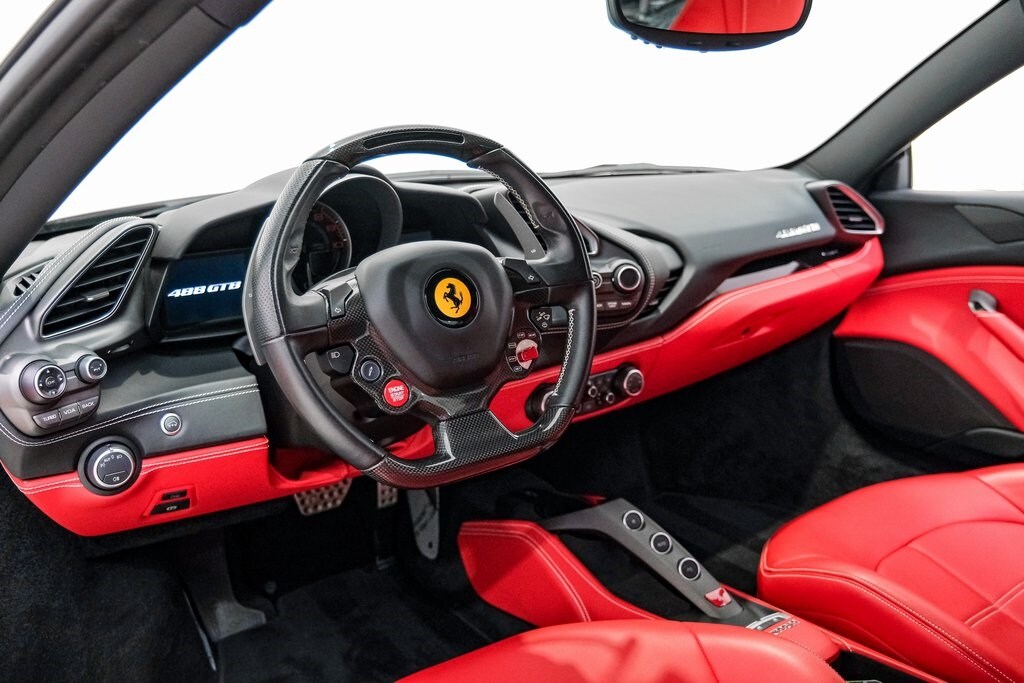 2019 Ferrari 488 GTB photo 3