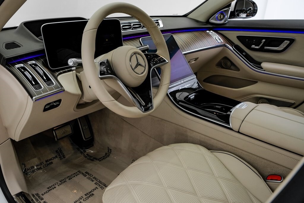 2023 Mercedes Benz S Maybach 450 680 photo 3