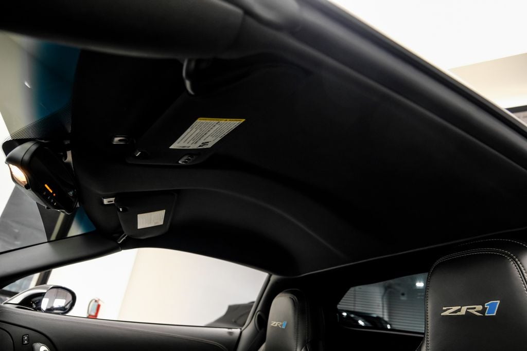 2011 Chevrolet Corvette ZR1 - Photo 39
