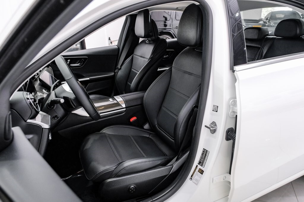 2022 Mercedes Benz C 300 photo 4