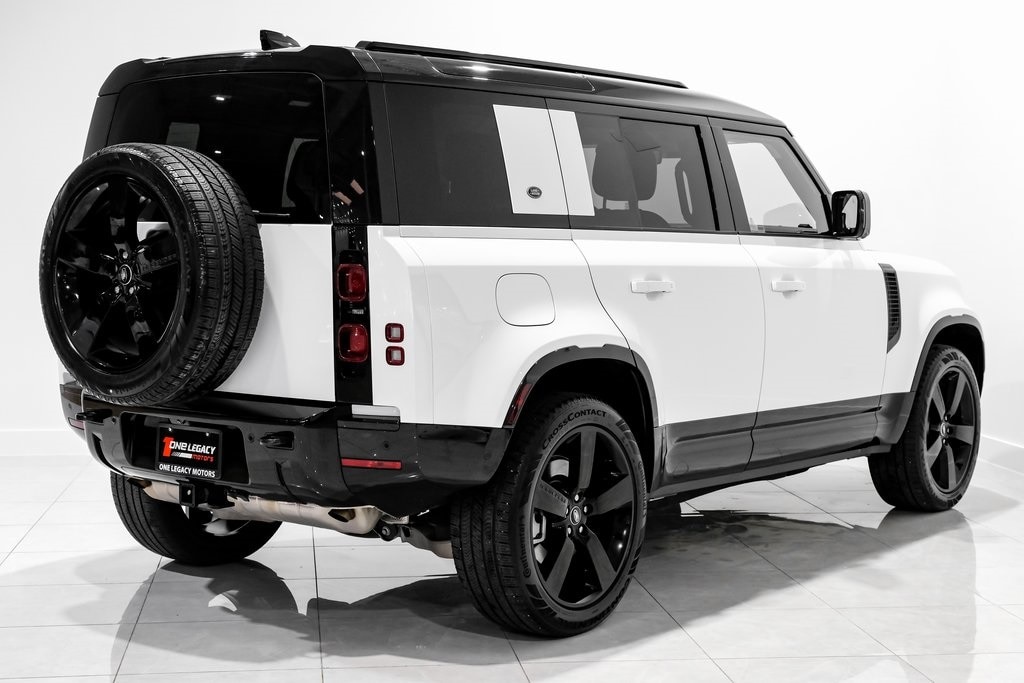 Used 2024 Land Rover Defender 110 X-Dynamic SE SUV