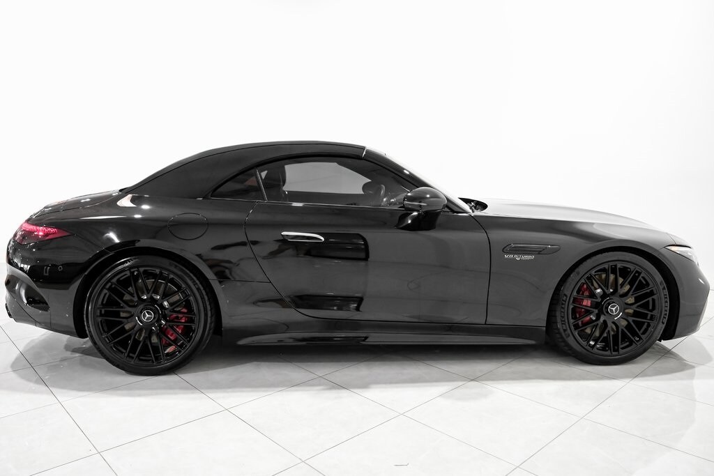 2022 Mercedes Benz SL 63 AMG photo 3