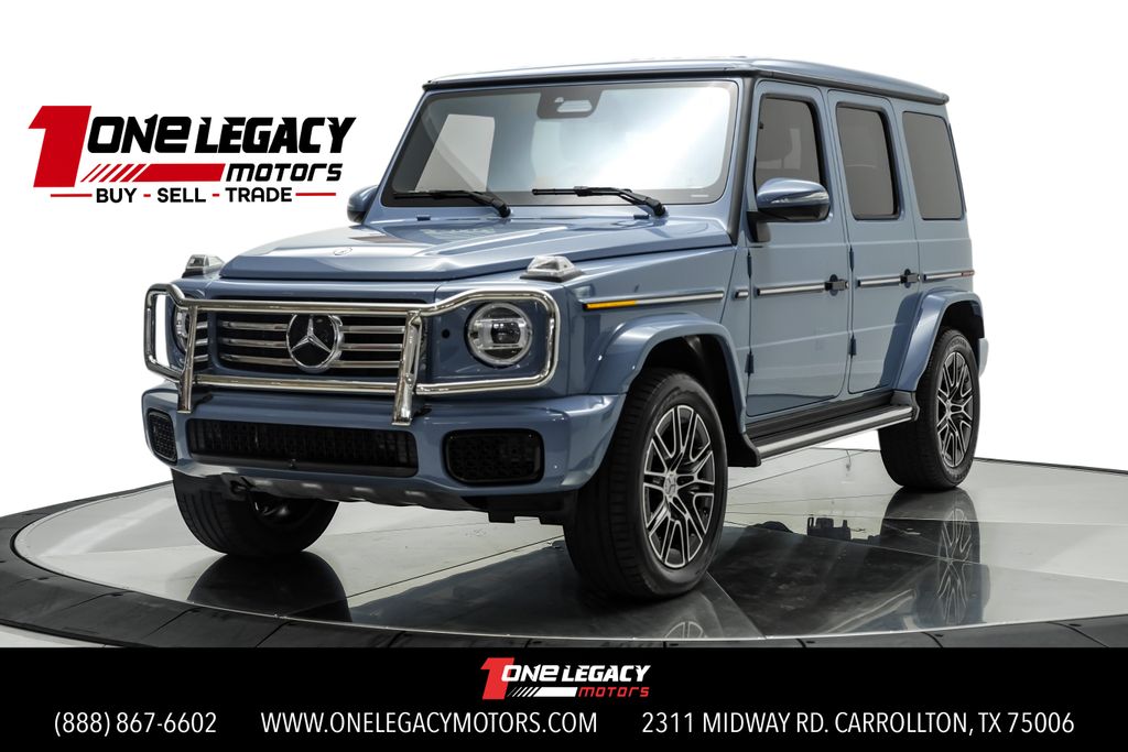 2025 Mercedes-Benz G-Class G 550's photo