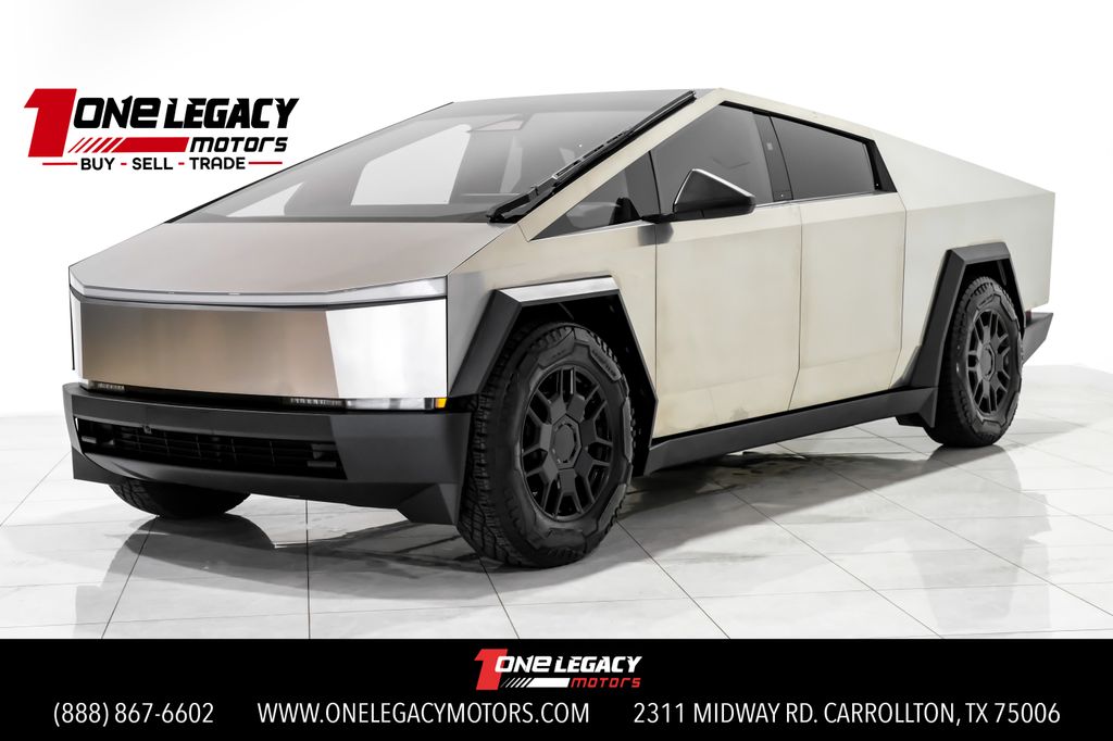 2024 Tesla Cybertruck All-Wheel Drive's photo