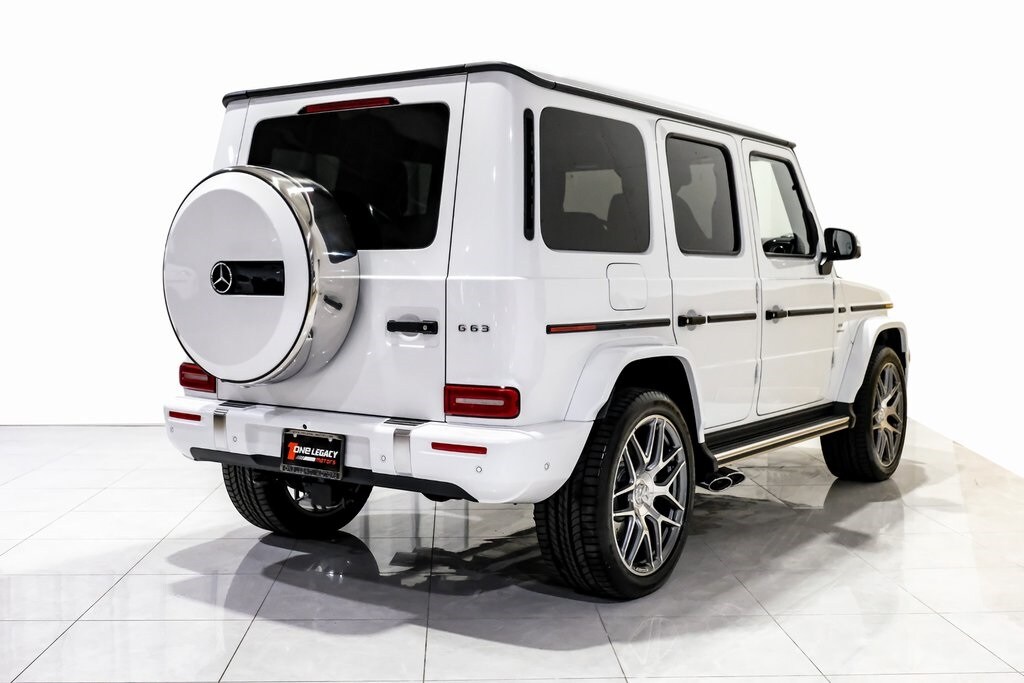2025 Mercedes Benz G 63 AMG photo 4