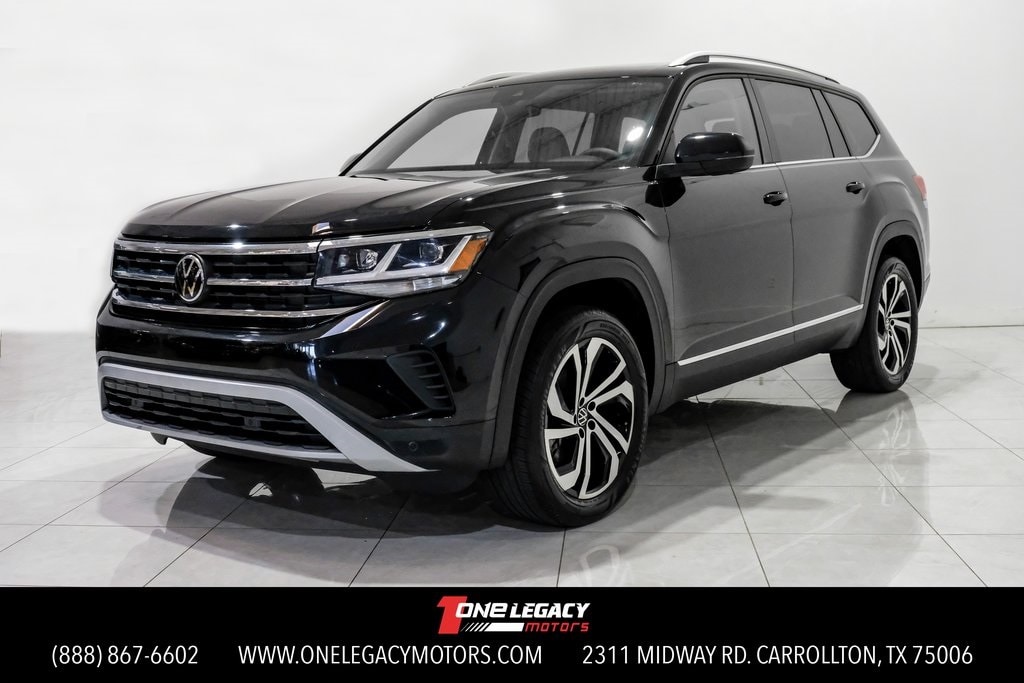 2023 Volkswagen Atlas SEL's photo