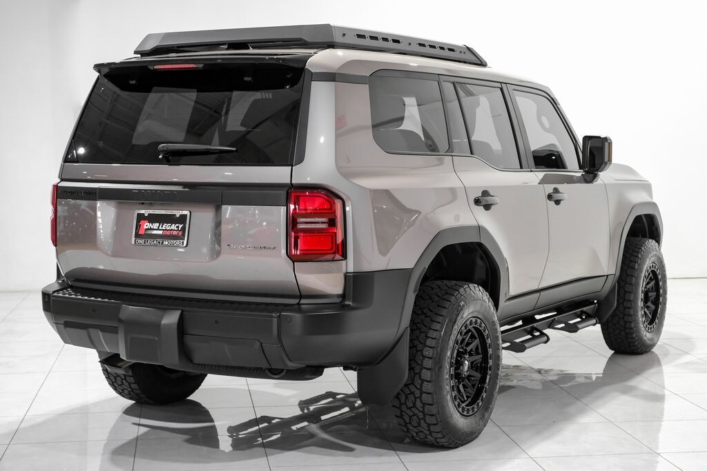 2024 Toyota Land Cruiser Base photo 4